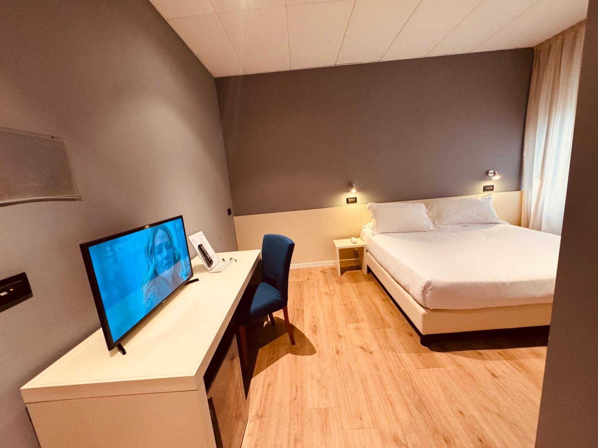 Hotel Pex Mantoue Extérieur photo